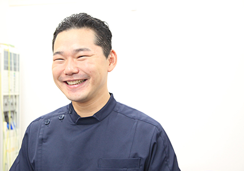 歸山 能直マネージャー写真